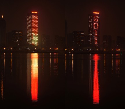 武汉积玉桥万达中心led景观照明工程系统